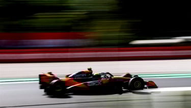 Mobil Formula 1 McLaren