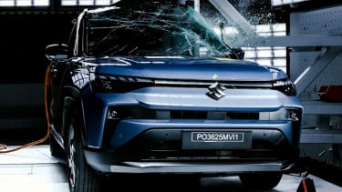 Uji tabrak Suzuki Victoris.