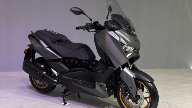 Tampilan Yamaha XMAX Connected TechMAX di IMOS 2025 Tampilan Yamaha XMAX Connected TechMAX di IMOS 2025