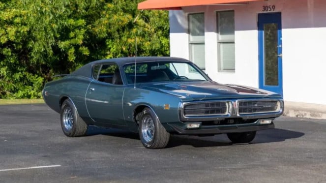 1971 Dodge Charger Super Bee HEMI 1971 Dodge Charger Super Bee HEMI