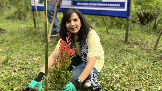 Penanaman pohon oleh Astrapay Penanaman pohon oleh Astrapay