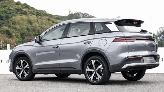BYD Sealion 5 PHEV BYD Sealion 5 PHEV