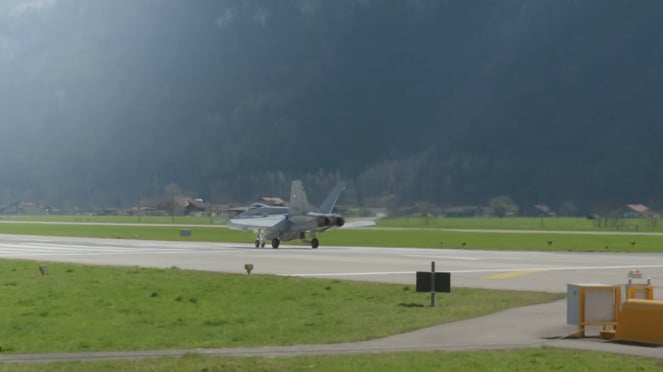 Pangkalan Militer yang Bisa Dilintasi Kendaraan Pangkalan Militer yang Bisa Dilintasi Kendaraan