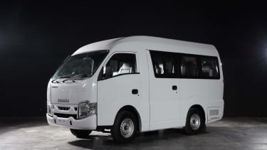 Isuzu Traga Bus