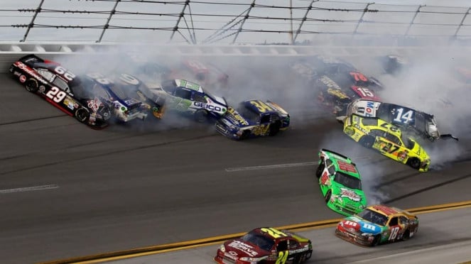 Kecelakaan NASCAR Terburuk Sepanjang Masa Kecelakaan NASCAR Terburuk Sepanjang Masa