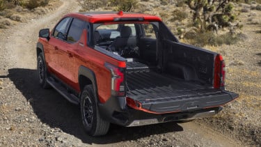 Realita Mobil Pikap Zaman Sekarang: Gagah tapi Enggak Angkut Apa-apa