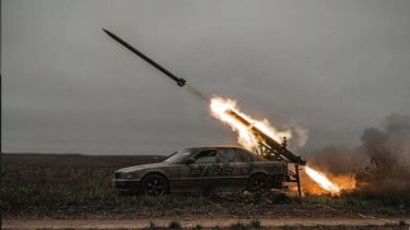 Terpopuler: Mobil Calon Pelatih Timnas Bikin Melongo, BMW Dipakai Perang, Rocky Laris Manis