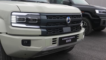 Terpopuler: Denza B5 Siap Masuk RI, Jakarta Lengang Long Weekend, dan Motor Listrik Yamaha