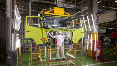 Truk Impor China Kian Marak, Pabrikan Jepang Tak Gentar