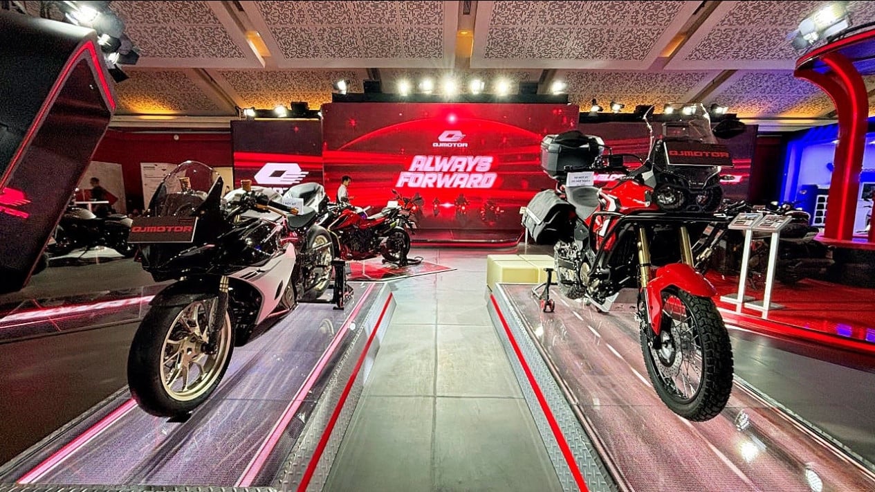 Pilihan Motor Baru di IIMS 2026: Dari Skutik Retro Warna-Warni Hingga Moge Gahar