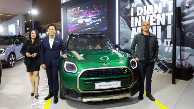 BMW Group Indonesia Pamerkan Mobil Premium di IIMS 2026