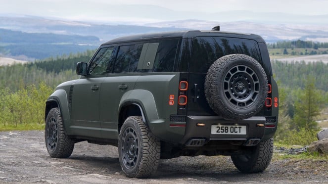 Istimewanya Land Rover Defender OCTA yang Jadi Mobil Dinas Gubernur Kaltim