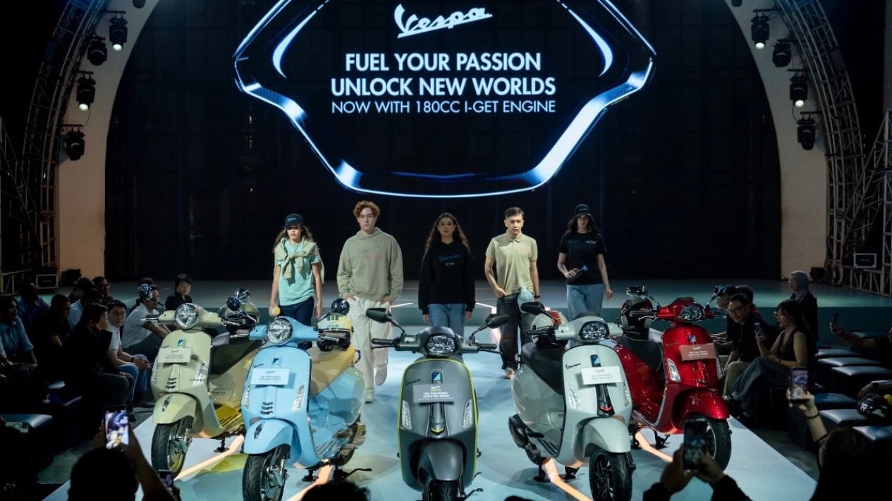Vespa Primavera dan Sprint Terbaru Dapat Mesin Lebih Besar dan Dasbor Digital