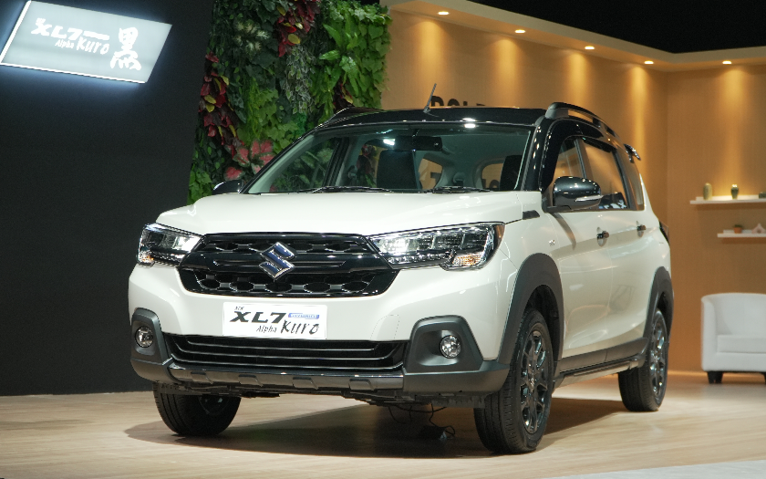 Suzuki New XL7 Hybrid Alpha Kuro, Produk Lokal yang Tampil Lebih Fresh dan Elegan
