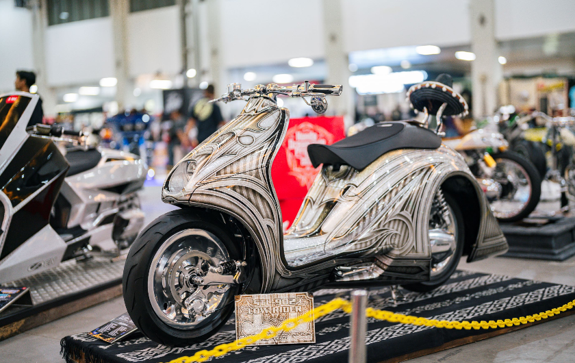 Motor Honda Vulla Hendrata Mejeng di Ajang Mooneyes Yokohama Hot Road Custom Show 2025