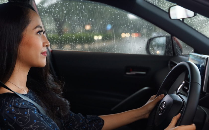 9 Checklist Kendaraan Menghadapi Musim Hujan Biar Aman dan Nyaman di Perjalanan