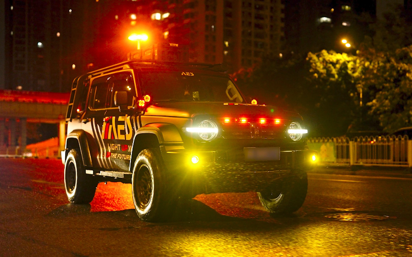 BullAES, Solusi Pencahayaan Kelas Dunia Hadir di Indonesia, Terang di Jalan Raya dan Hutan Belantara