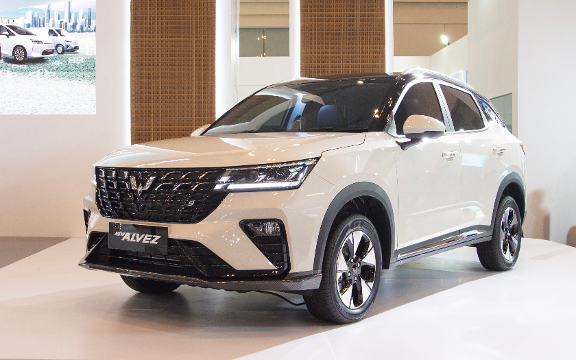 Wuling New Alvez Facelift Resmi Meluncur, Tampil Fresh Harga Rp 200 Jutaan