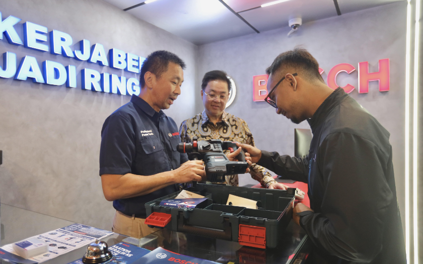 Bosch Indonesia Hadirkan Bosch Power Tools Blue Store di LTC Glodok, Jakarta