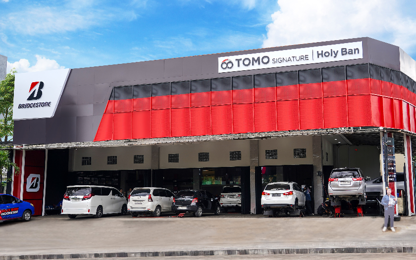 Bridgestone Luncurkan Bengkel TOMO Signature Pertama dengan Layanan Premium