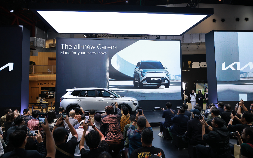 Kia Carens Cetak Rekor, Kantongi Ratusan SPK Selama IIMS 2026