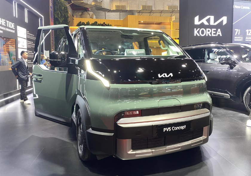 Kia Carens Cetak Rekor, Kantongi Ratusan SPK Selama IIMS 2026