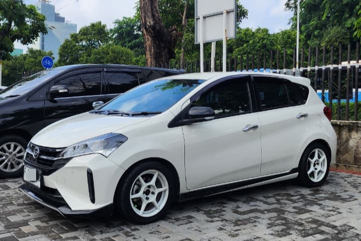 Daihatsu Sirion, fun to drive, efisiensi bahan bakar, hatchback perkotaan, Konsumsi BBM Daihatsu Sirion 2022, Paling Boros 14 Km per Liter