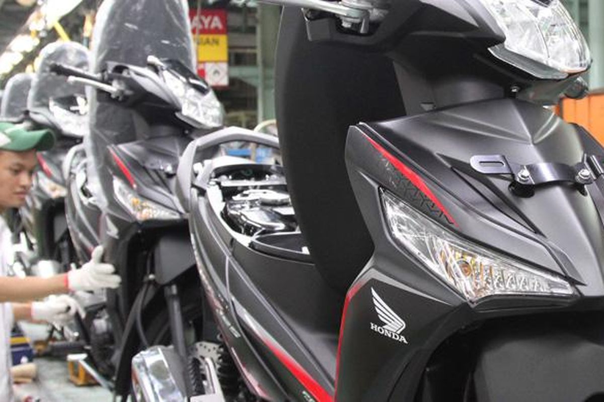 sepeda motor, Injeksi, motor injeksi, motor, Perbandingan Sistem Injeksi vs Karburator: Mana yang Lebih Baik untuk Motor