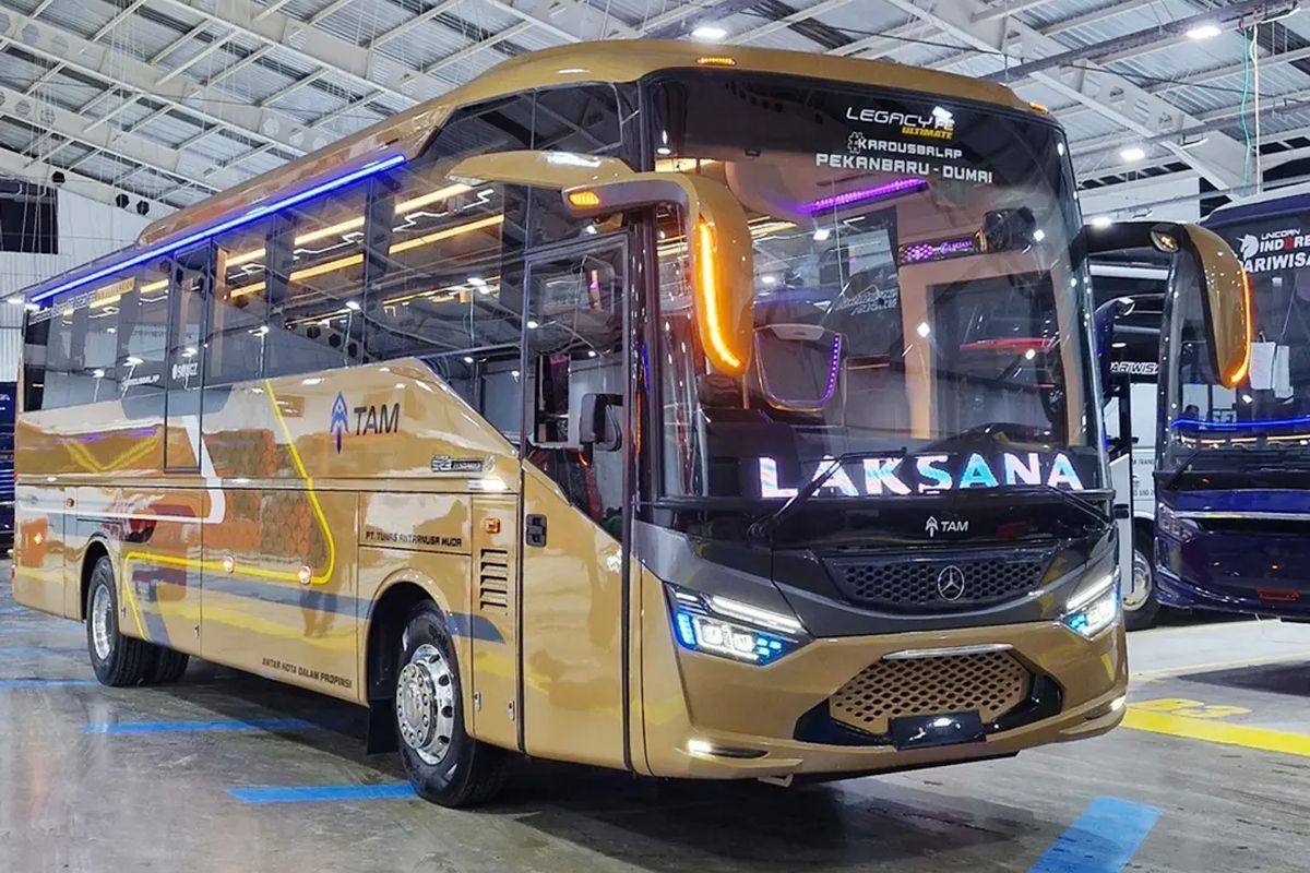 Mercedes-benz, bus baru, OF 1623, PO Tam, Bus mesin depan, Legacy SR3 FE, Bus Baru PO TAM, Andalkan Sasis Mesin Depan dan Bodi Legacy SR3 FE
