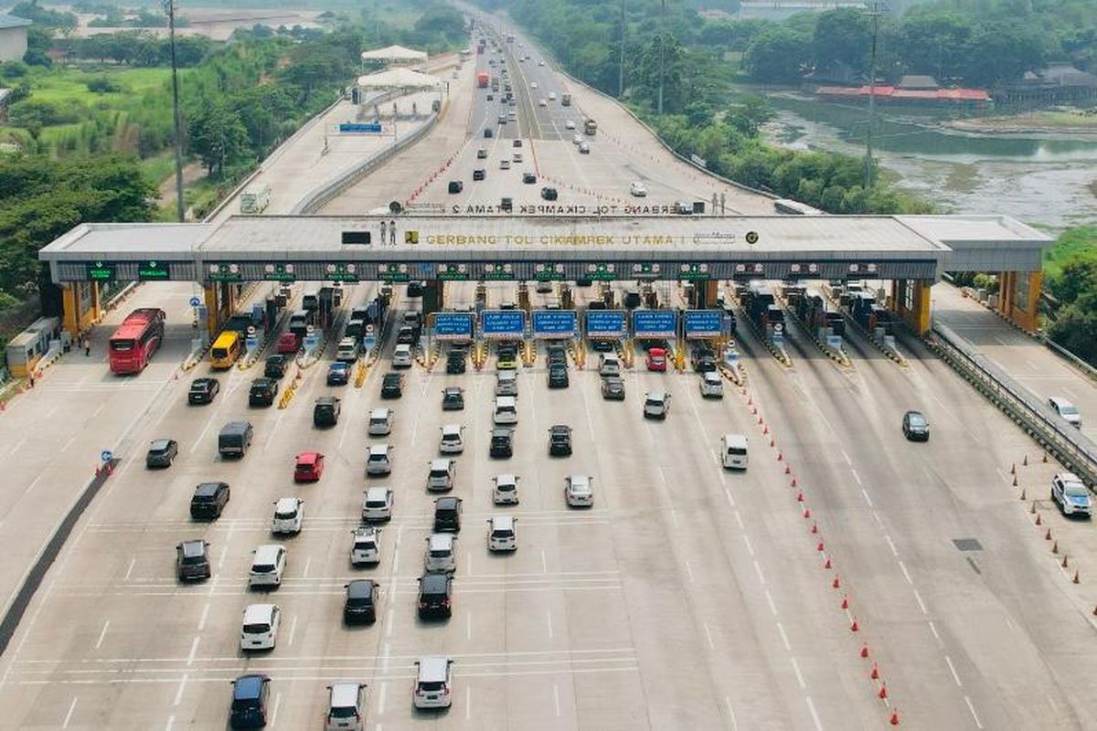 jalan tol, Surabaya, kendaraan, timur, Trans-Jawa, Cikampek Utama, Libur Kemerdekaan, Lalu Lintas Tol Trans-Jawa Naik 4,3 Persen