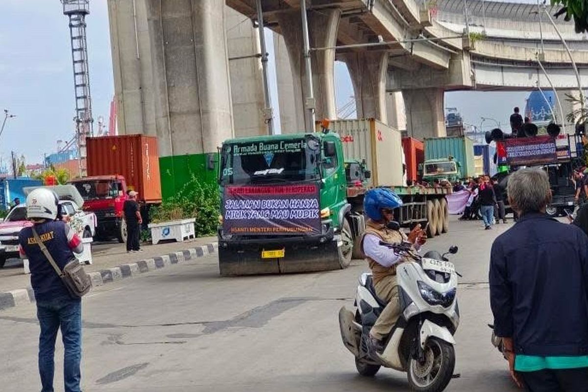 Truk Besar Dibatasi Jam Operasional di Jakarta Utara