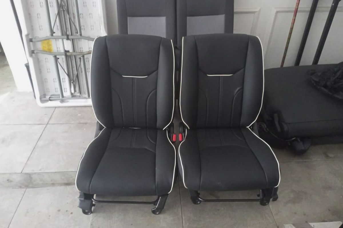 Jok Mobil, interior mobil, kabin mobil, Modifikasi Jok Mobil, Alasan Retrim Jok Mobil Warna Hitam Lebih Digemari