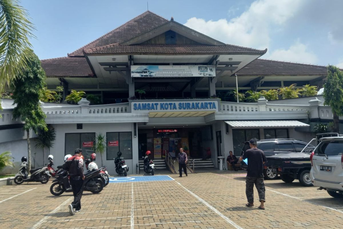 pemutihan pajak kendaraan, Samsat, samsat, cara perpanjang STNK, Pemutihan pajak kendaraan, pemutihan pajak kendaraan jateng, Ada Pemutihan Pajak di Jateng, Ini Cara Perpanjang STNK di Samsat