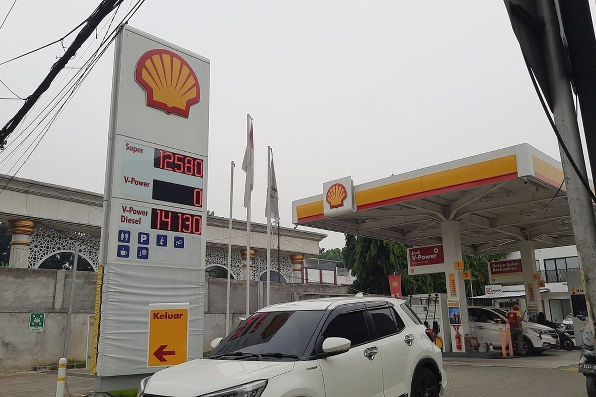 Shell, Kementerian ESDM, Shell Indonesia, Pertamina, rapat dengar pendapat, bbm swasta, base fuel, Perkara Base Fuel, Ini 3 Tuntutan Shell Indonesia untuk Pertamina