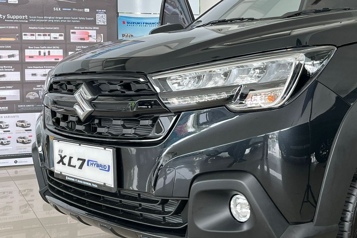 facelift, mobil baru, Suzuki XL7, Suzuki XL7 Hybrid Alpha Kuro, Begini Wujud Suzuki XL7 Hybrid Alpha Kuro
