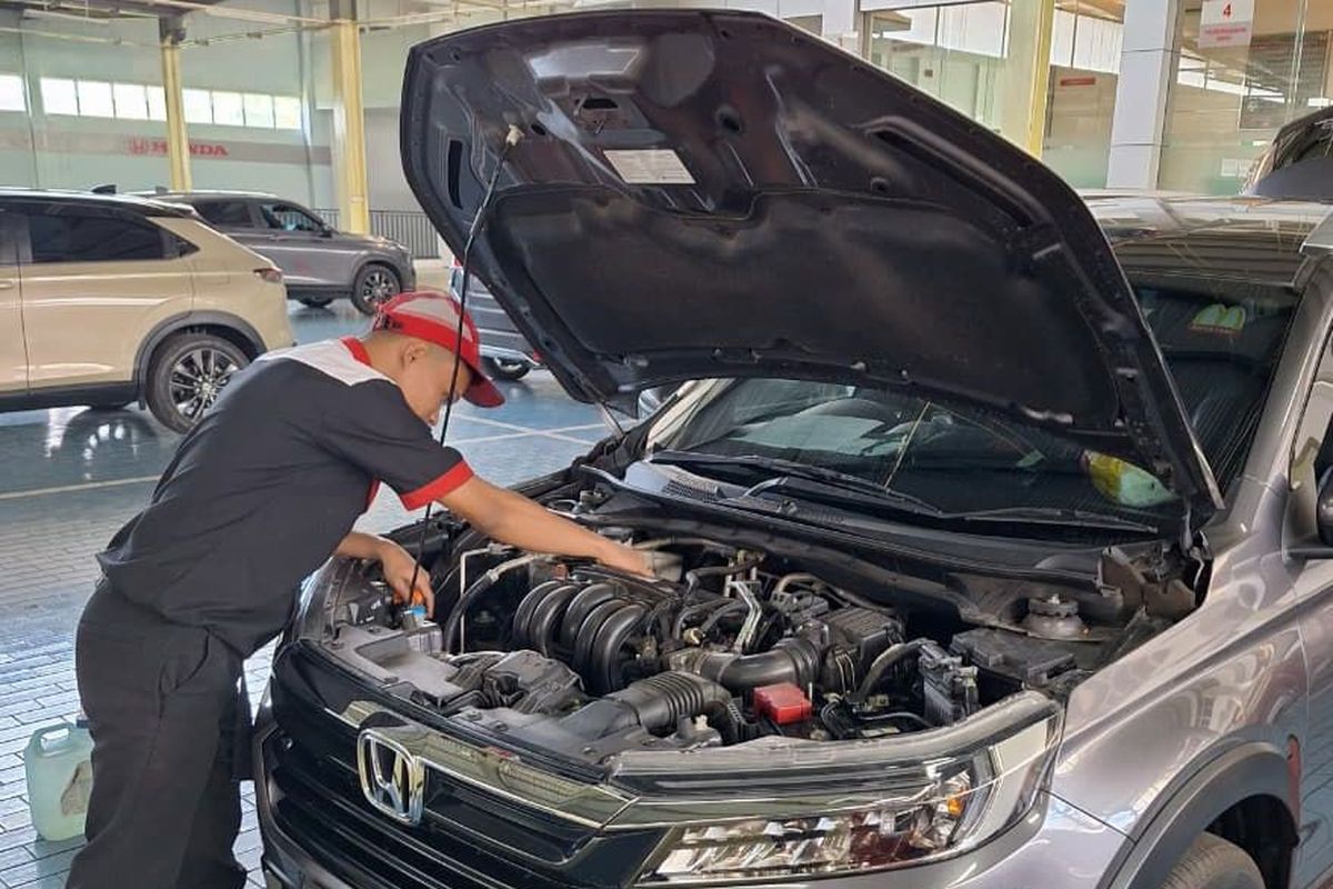 Honda, suku cadang, bengkel, diskon, banjir bali, Honda Ringankan Konsumen yang Mobilnya Terdampak Banjir di Bali