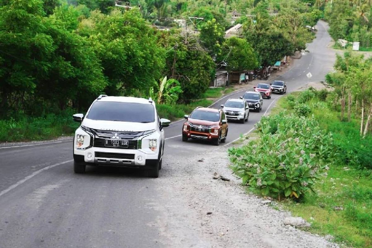 mobil matik hemat bbm, Mobil matik Boros BBM, Cara menghemat BBM mobil matik, Cara Berkendara Mobil Matik yang Bikin Irit BBM