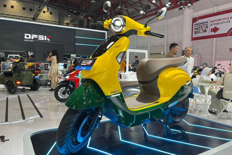 Ragam Tipe Pembeli Motor Listrik, dari Pemburu Hemat sampai Reviewer