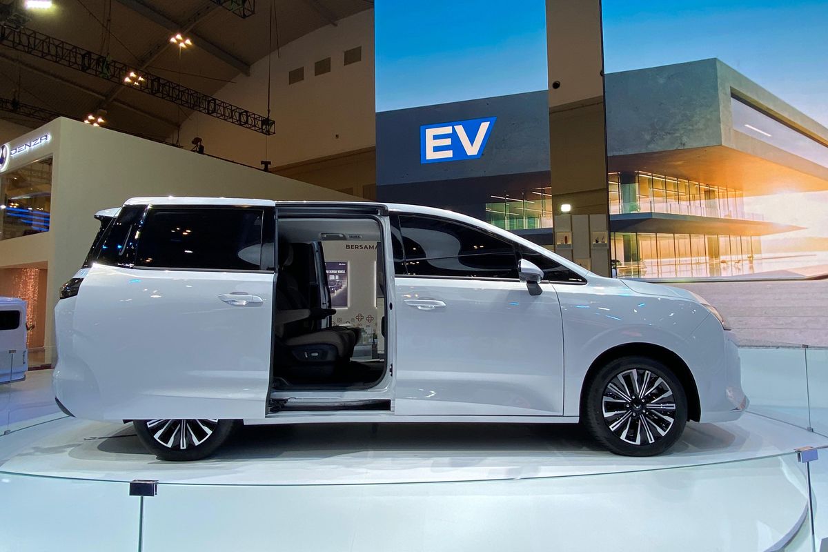 Wuling Motors, Cortez Darion, MPV keluarga, GIIAS 2025, Mengapa Wuling Pilih Nama Cortez Darion untuk MPV Terbaru?