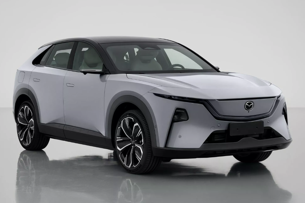 Auto Shanghai 2025, SUV listrik, Mazda EZ-60, desain aerodinamis, EZ-60: SUV Listrik Baru Mazda dengan Jarak Tempuh 600 km