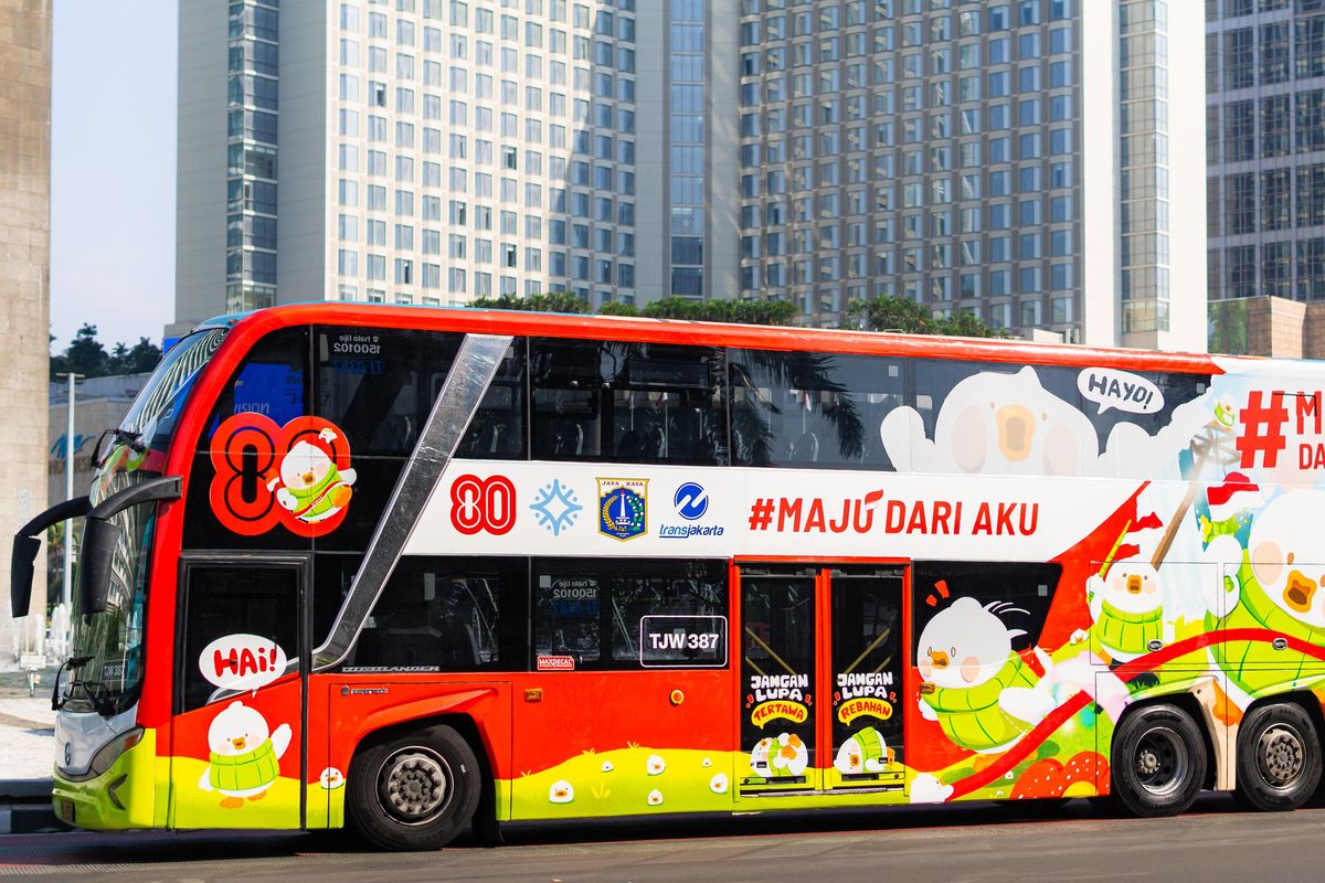 bus transjakarta, ekraf, Maxdecal, livery bus, Livery Unik Bus Transjakarta, Peringati HUT RI ke-80