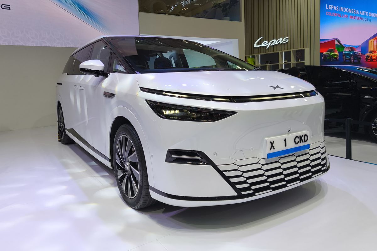 GIIAS 2025, Xpeng X9 CKD, MPV listrik mewah Xpeng, Xpeng X9 Rakitan Lokal Mulai Diserahkan ke Konsumen