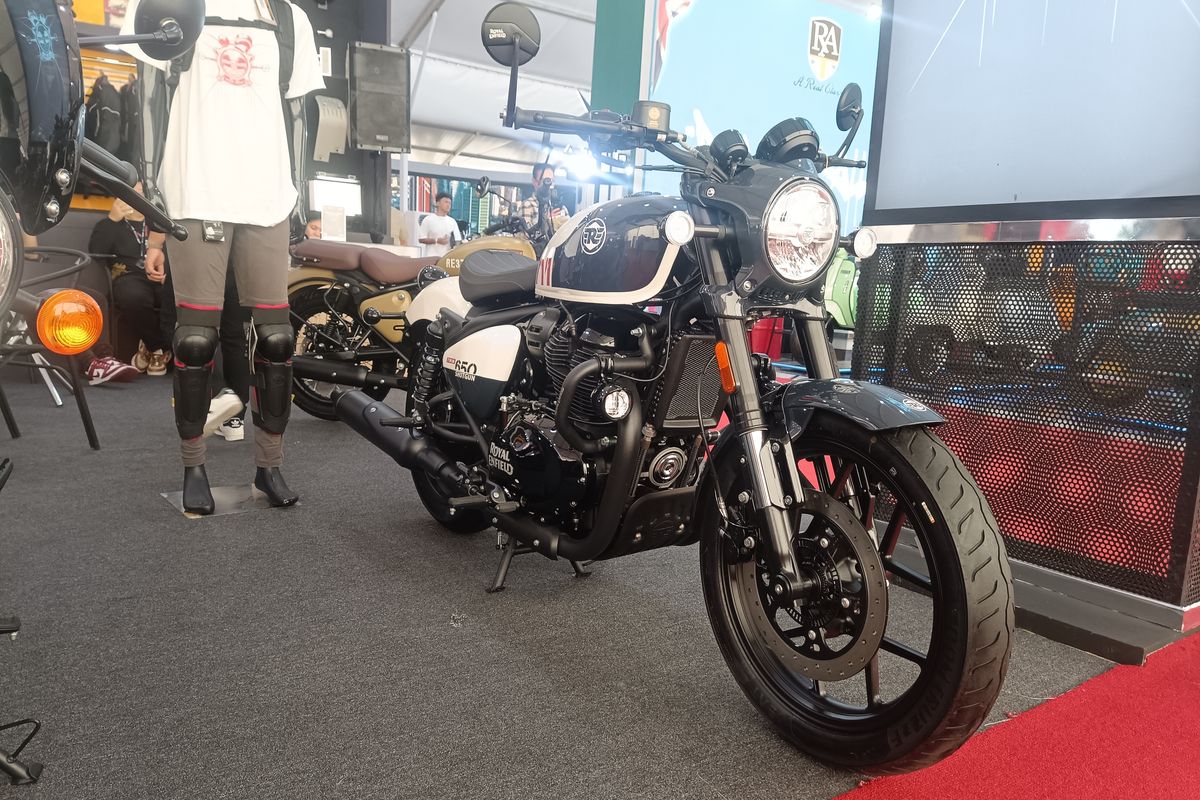 Royal Enfield, motor legendaris, Anindya Dwiasti, model 350cc, Perjalanan Royal Enfield di Indonesia: Dari 500cc ke 350cc