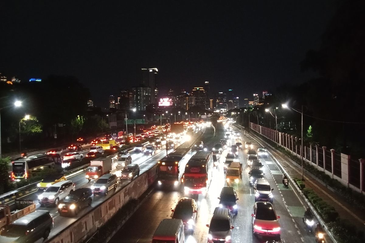 Kemacetan Jakarta Semakin Parah Menjelang Akhir Tahun