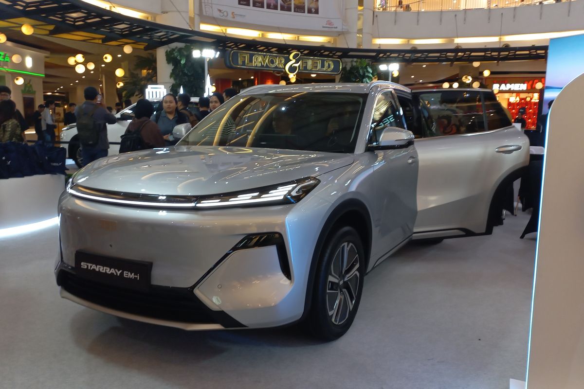 Spesifikasi Lengkap Geely Starray EM-i, Jarak Tempuh Tembus 1.000 Km