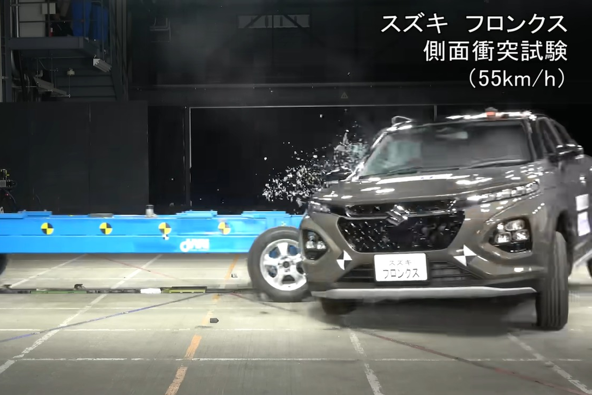 Suzuki, Fronx, tes tabrak, New Car Assesment Program, Japan NCAP, Suzuki Fronx Raih Bintang Empat Tes Tabrak Japan NCAP