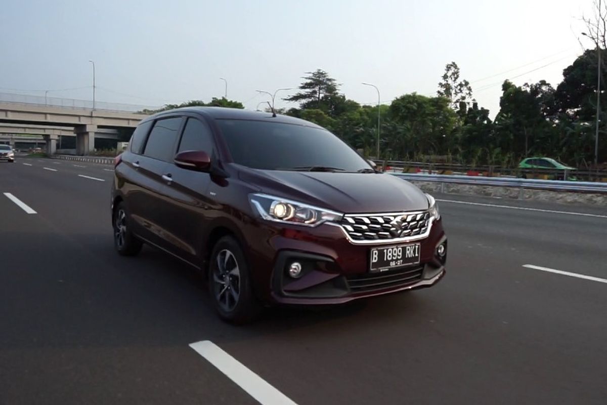 Cek Harga Mobil Hybrid Bekas per November 2025