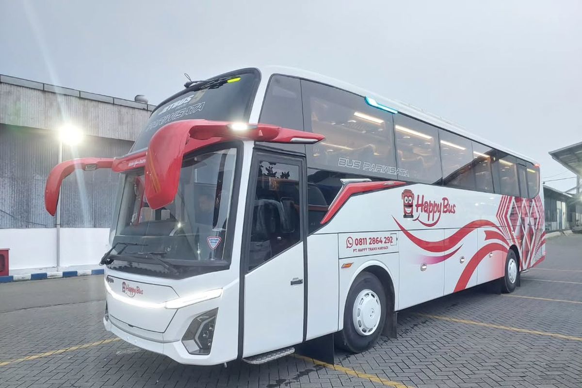 PO Happy Bus, bus pariwisata, Bus baru, Jetbus 5, bodi bus, bus baru, PO Happy Bus Asal Jogja Tambah Bus Baru Kreasi Adiputro