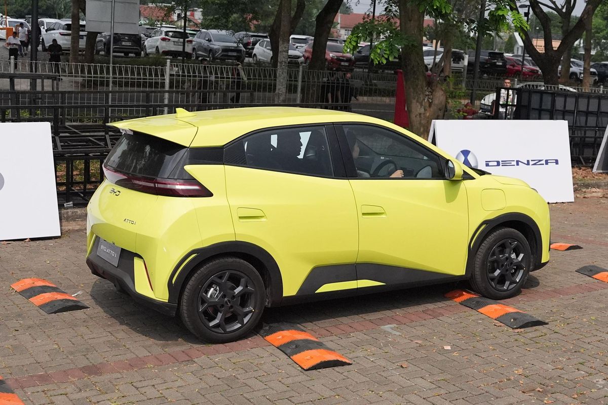 mobil listrik, city car, Air Ev, VinFast VF3, BYD Atto 1, harga, Mobil listrik, Air ev, Lebih Dekat dengan BYD Atto 1, Mobil Listrik 4 Pintu Ramah Kantong