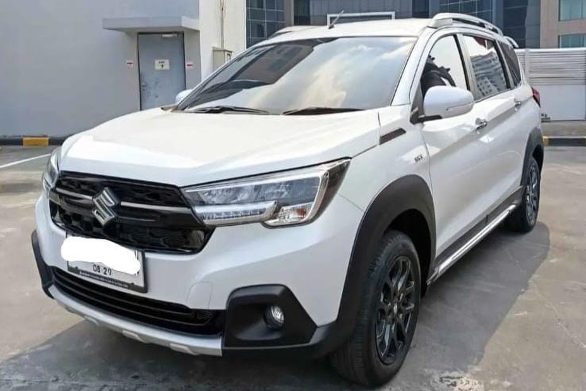 Suzuki XL7 Hybrid, mobil keluarga, Fitur lengkap, Mobil Keluarga, konsumsi BBM irit, fitur lengkap, Suzuki XL7 Hybrid harga, Suzuki XL7 Hybrid bekas, Pengalaman Pemilik Menggunakan Suzuki XL7 Hybrid Selama Setahun